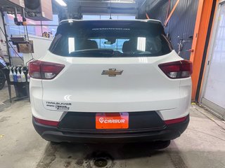 Chevrolet Trailblazer  2022 à St-Jérôme, Québec - 6 - w320h240px