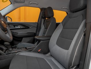 Chevrolet Trailblazer  2022 à St-Jérôme, Québec - 10 - w320h240px