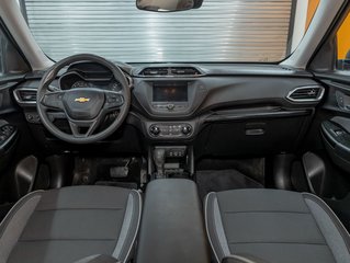 Chevrolet Trailblazer  2022 à St-Jérôme, Québec - 11 - w320h240px