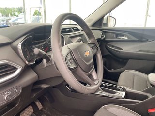 Chevrolet Trailblazer  2022 à St-Jérôme, Québec - 3 - w320h240px