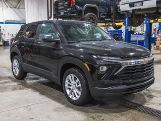 Chevrolet Trailblazer  2025 à St-Jérôme, Québec - 9 - w320h240px