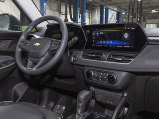 Chevrolet Trailblazer  2025 à St-Jérôme, Québec - 26 - w320h240px