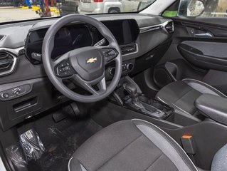 Chevrolet Trailblazer  2025 à St-Jérôme, Québec - 11 - w320h240px