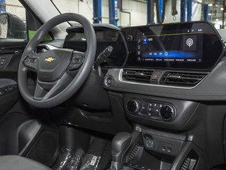 2025 Chevrolet Trailblazer in St-Jérôme, Quebec - 25 - w320h240px