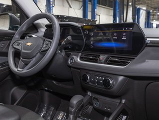 Chevrolet Trailblazer  2025 à St-Jérôme, Québec - 25 - w320h240px