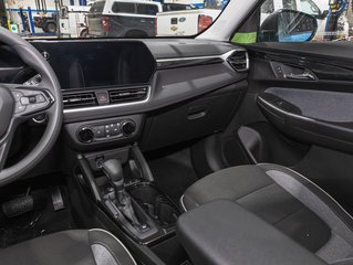 Chevrolet Trailblazer  2025 à St-Jérôme, Québec - 18 - w320h240px