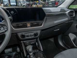 Chevrolet Trailblazer  2026 à St-Jérôme, Québec - 18 - w320h240px
