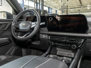 Chevrolet Traverse  2025 à St-Jérôme, Québec - 29 - w320h240px