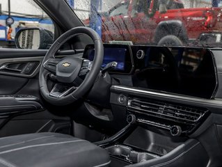 Chevrolet Traverse  2025 à St-Jérôme, Québec - 27 - w320h240px