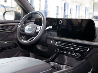 Chevrolet Traverse  2025 à St-Jérôme, Québec - 28 - w320h240px