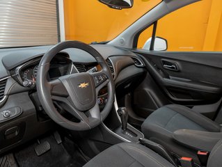 2018 Chevrolet Trax in St-Jérôme, Quebec - 2 - w320h240px
