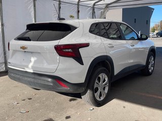Chevrolet Trax  2024 à St-Jérôme, Québec - 8 - w320h240px