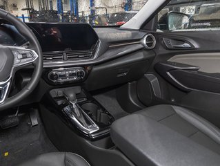 Chevrolet Trax  2025 à St-Jérôme, Québec - 18 - w320h240px