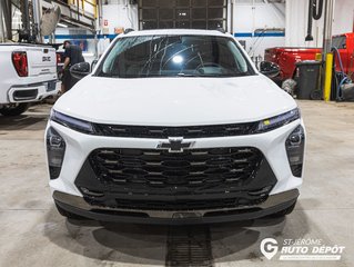 Chevrolet Trax  2025 à St-Jérôme, Québec - 2 - w320h240px