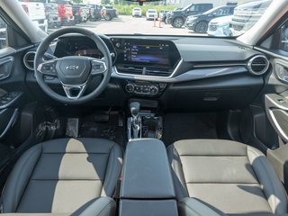 Chevrolet Trax  2025 à St-Jérôme, Québec - 4 - w320h240px