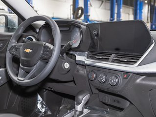 Chevrolet Trax  2025 à St-Jérôme, Québec - 23 - w320h240px