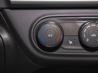 2025 Chevrolet Trax in St-Jérôme, Quebec - 19 - w320h240px