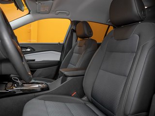 Chevrolet Trax  2025 à St-Jérôme, Québec - 10 - w320h240px