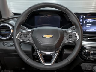 Chevrolet Trax  2025 à St-Jérôme, Québec - 12 - w320h240px