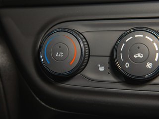 2025 Chevrolet Trax in St-Jérôme, Quebec - 19 - w320h240px
