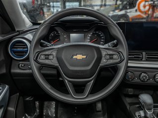 2025 Chevrolet Trax in St-Jérôme, Quebec - 12 - w320h240px