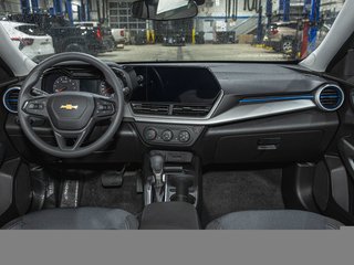 Chevrolet Trax  2025 à St-Jérôme, Québec - 4 - w320h240px
