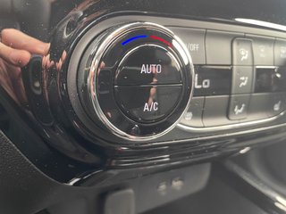 2025 Chevrolet Trax in St-Jérôme, Quebec - 16 - w320h240px