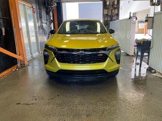 Chevrolet Trax  2025 à St-Jérôme, Québec - 4 - w320h240px