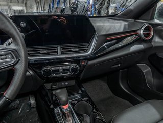 Chevrolet Trax  2026 à St-Jérôme, Québec - 19 - w320h240px
