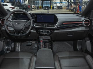 Chevrolet Trax  2026 à St-Jérôme, Québec - 4 - w320h240px