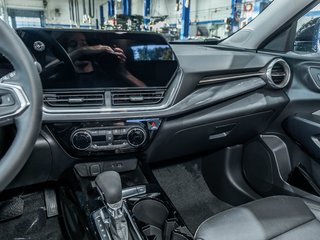Chevrolet Trax  2026 à St-Jérôme, Québec - 19 - w320h240px