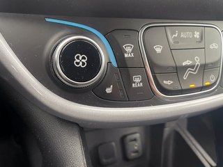 2017 Chevrolet Volt in St-Jérôme, Quebec - 13 - w320h240px