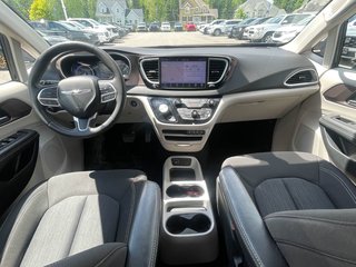 Chrysler Grand Caravan  2024 à St-Jérôme, Québec - 10 - w320h240px