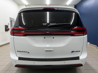 Chrysler Pacifica Hybrid  2024 à St-Jérôme, Québec - 9 - w320h240px