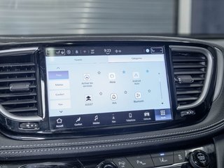 Chrysler Pacifica Hybrid  2024 à St-Jérôme, Québec - 22 - w320h240px