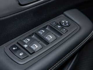 Chrysler Pacifica Hybrid  2024 à St-Jérôme, Québec - 27 - w320h240px
