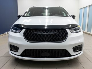 Chrysler Pacifica Hybrid  2024 à St-Jérôme, Québec - 6 - w320h240px