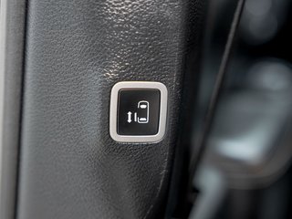 Chrysler Pacifica  2023 à St-Jérôme, Québec - 30 - w320h240px