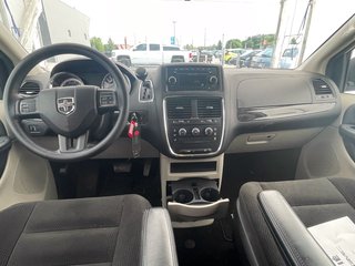 2017 Dodge Grand Caravan in St-Jérôme, Quebec - 10 - w320h240px