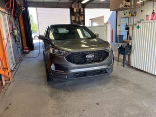 Ford Edge  2022 à St-Jérôme, Québec - 10 - w320h240px