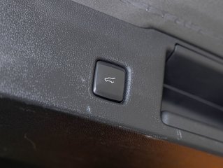 Ford Escape Hybrid  2024 à St-Jérôme, Québec - 34 - w320h240px