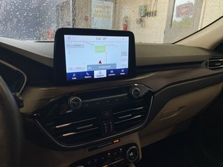 Ford Escape  2020 à St-Jérôme, Québec - 5 - w320h240px