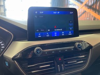 Ford Escape  2022 à St-Jérôme, Québec - 3 - w320h240px