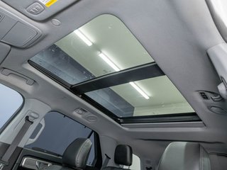 2023 Ford Explorer in St-Jérôme, Quebec - 4 - w320h240px