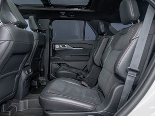 Ford Explorer  2025 à St-Jérôme, Québec - 30 - w320h240px