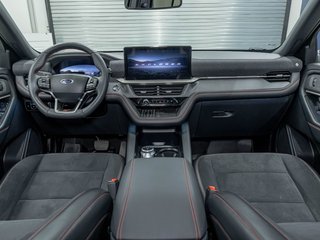 Ford Explorer  2025 à St-Jérôme, Québec - 17 - w320h240px