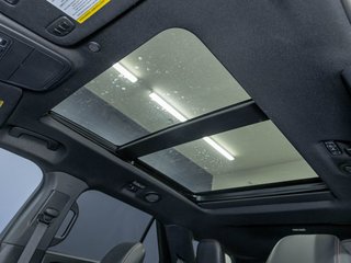 2025 Ford Explorer in St-Jérôme, Quebec - 4 - w320h240px