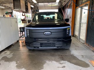 Ford F-150 Lightning  2023 à St-Jérôme, Québec - 5 - w320h240px