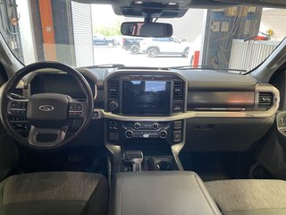 Ford F-150 Lightning  2023 à St-Jérôme, Québec - 12 - w320h240px