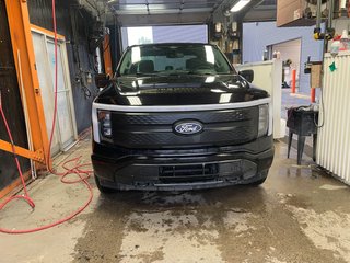 Ford F-150 Lightning  2024 à St-Jérôme, Québec - 5 - w320h240px